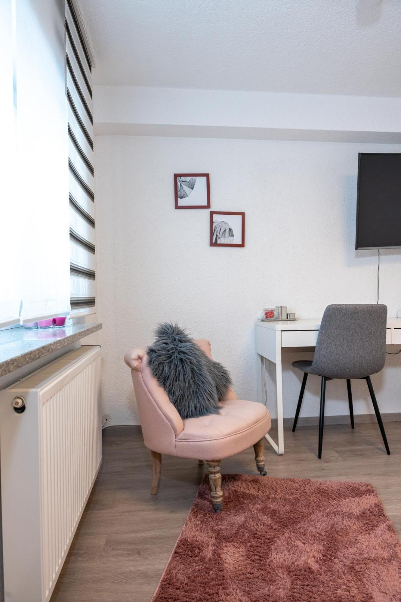 #3 Bequemes Zimmer Mit Pool Und Garten Memmingen Exterior photo